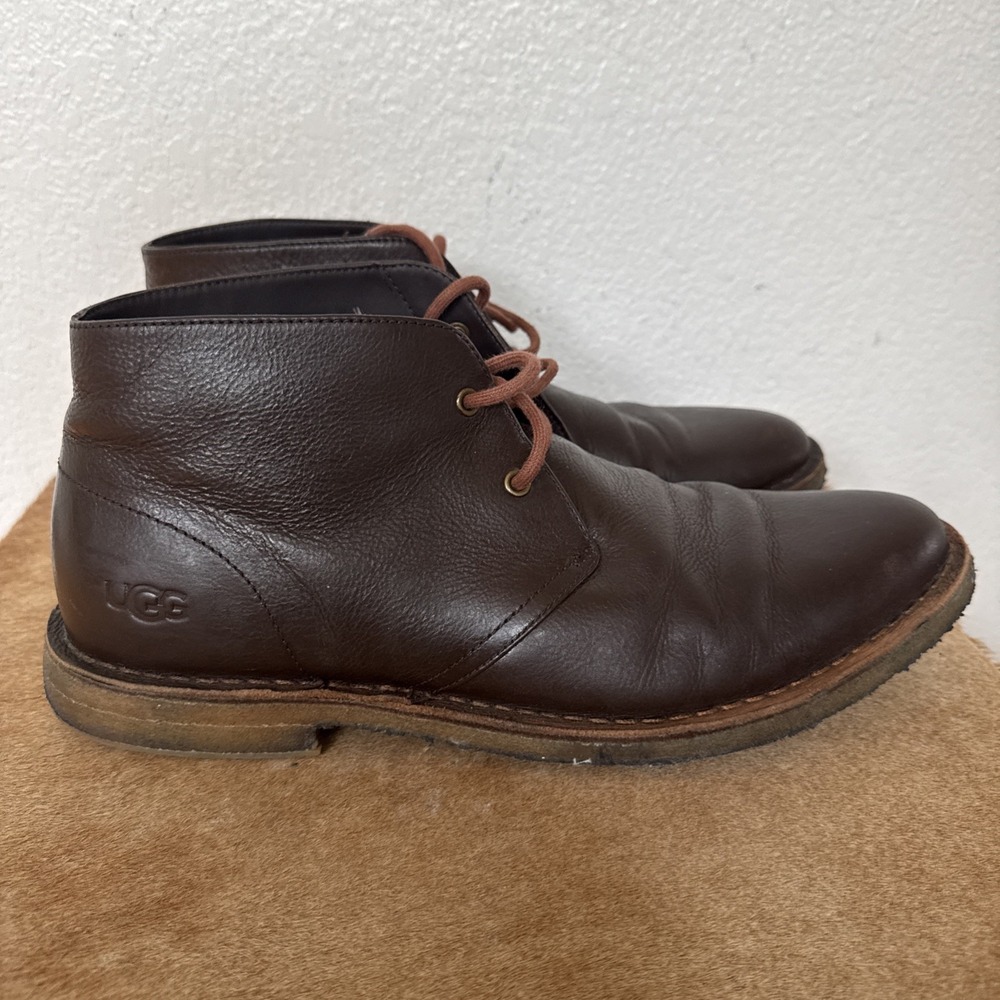 UGG Men's Boot Leather‎ Shoes | Chukka Boot | Brown | M 11. Look New